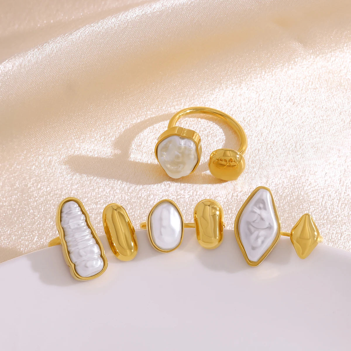 Wild Pearl Ring